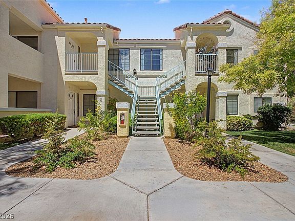3rd image of 4889 S Torrey Pines Dr Unit 201