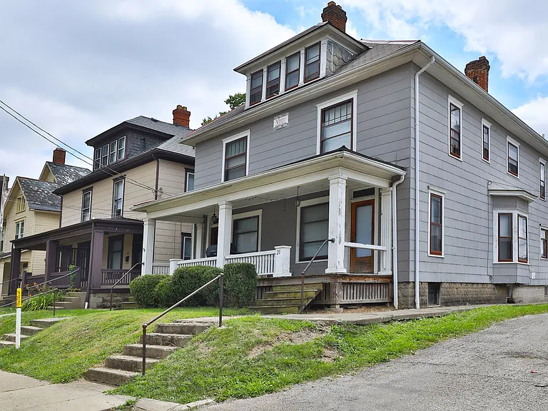 21 E Blake Ave — Photo 23