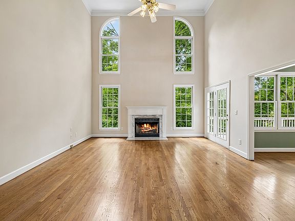 3rd image of 1413 Fort Gaines Pl