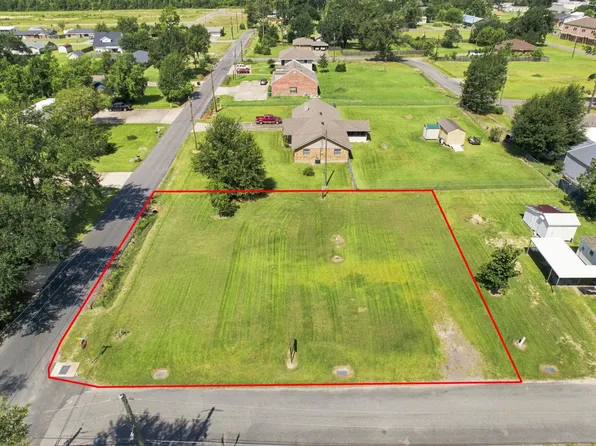 287 Soileau Ln, Lake Charles, LA 70611