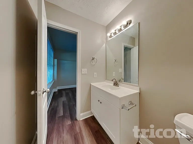 564 Brewer Dr — Photo 12