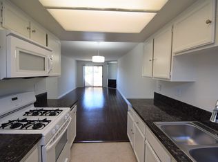 12352 Burbank Blvd #17428972, Valley Village, CA 91607