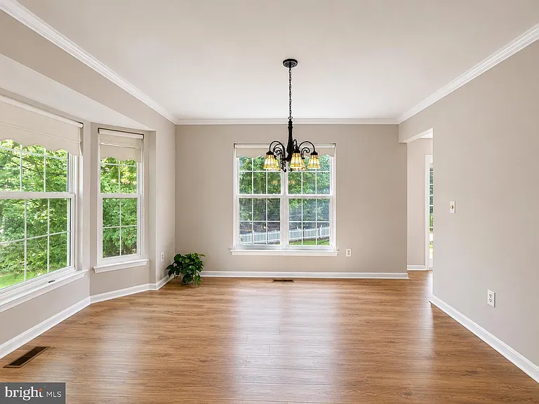 14047 Sable Ct — Photo 8