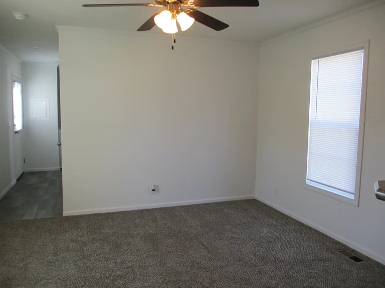 6471 S Division Ave — Photo 16