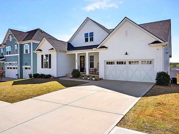 4th image of 460 Galleron Ct