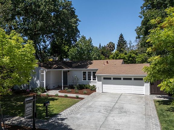 4th image of 803 16th Ave