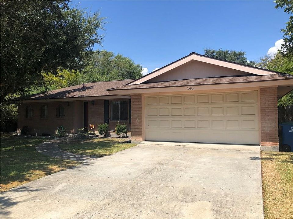 1st image of 140 Catalina Cir
