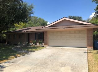 140 Catalina Cir, Portland, TX 78374