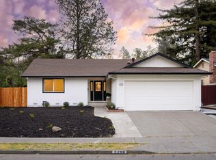 3298 Hidden Valley Dr, Santa Rosa, CA 95404