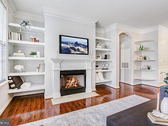 4th image of 17 Granite Pl Unit 395