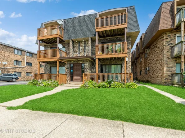 14747 Kenton Ave APT 2B, Midlothian, IL 60445