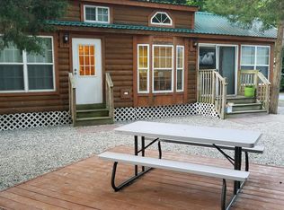 724 Monmouth Rd #17, Cream Ridge, NJ 08514