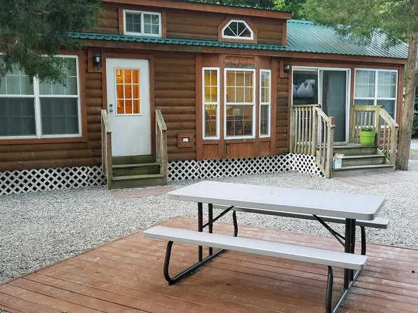 724 Monmouth Road #17, Cream Ridge, NJ 08514