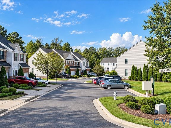 5th image of 11614 Vicars Ridge Ln
