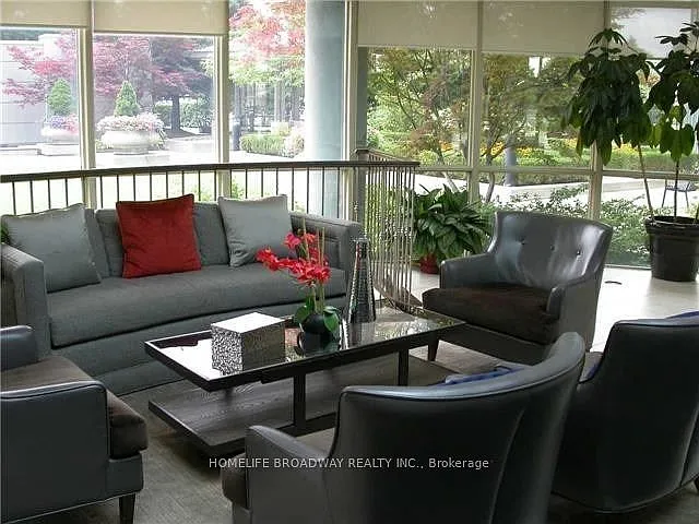 2 bed, $2,350 — Photo 3