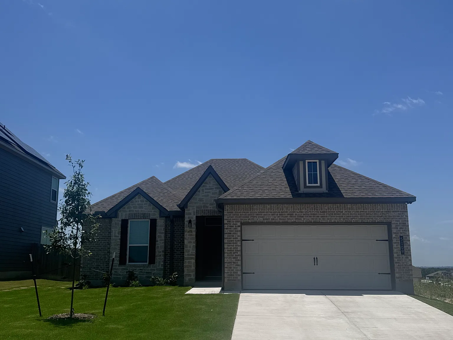 4 bed, 1654 sqft, $2,150 — Photo 1