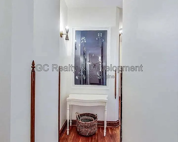 4936 S Saint Lawrence Ave — Photo 38