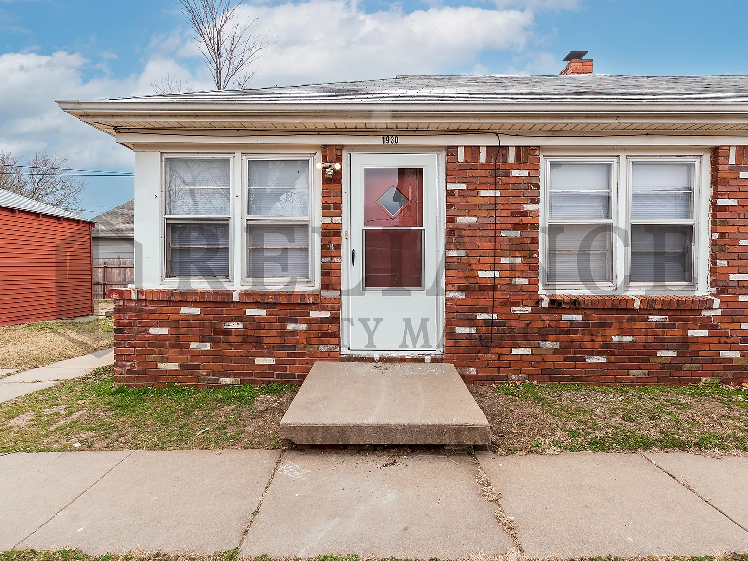 1930 South Saint Clair Avenue - 1 — Photo 1
