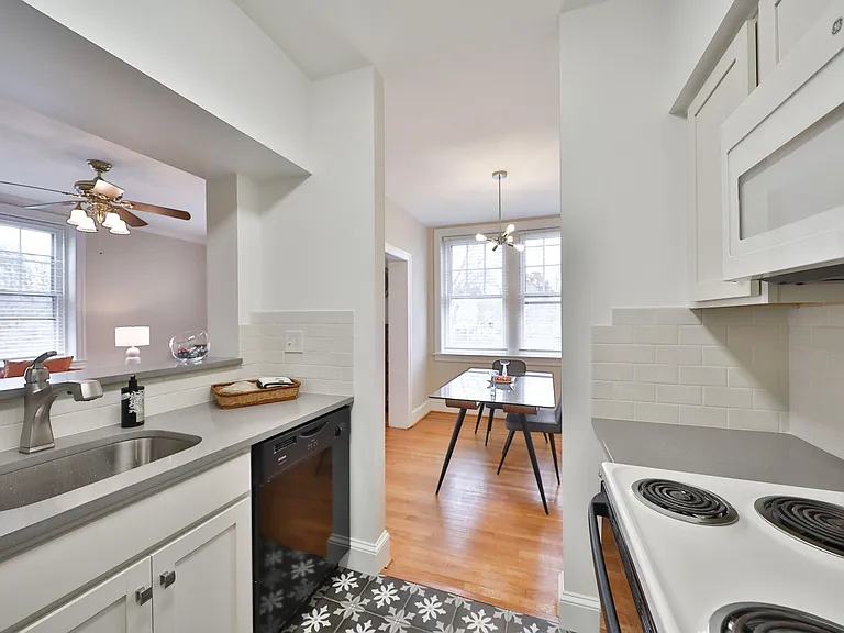 6655 McCallum St #309E — Photo 6