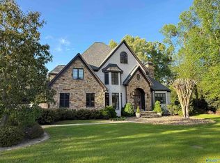 114 Cross Creek Ln, Gadsden, AL 35901