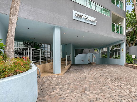 2nd image of 2699 Tigertail Ave APT 32