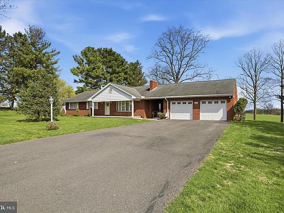 2nd image of 12525 Ashton Rd