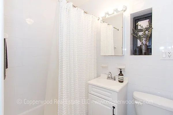 Rented by Copperwood Real Estate | media 19
