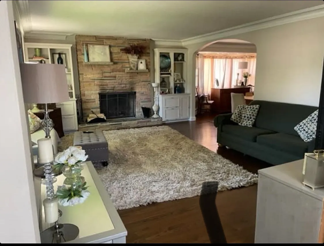 4 bed, 1650 sqft, $3,850 — Photo 2