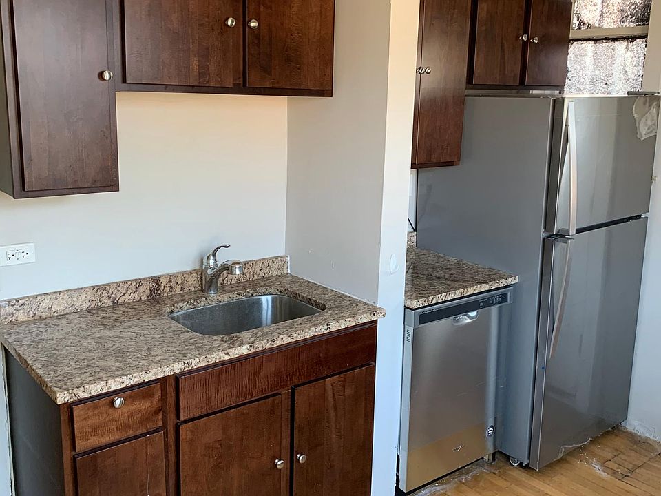 1st image of 1830 N Humboldt Blvd APT 3