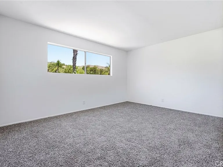 845 Woodcrest Ave — Photo 16