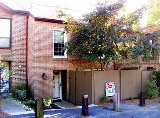 98 Burning Tree Ln, Reading, PA 19607