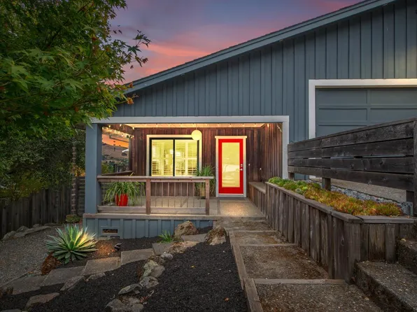 129 Sunny Hill Drive, Petaluma, CA 94952