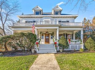 3 Lakeview Rd, Winchester, MA 01890