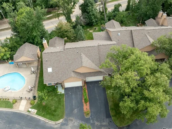 803 E Post Rd, Cedar Rapids, IA 52403