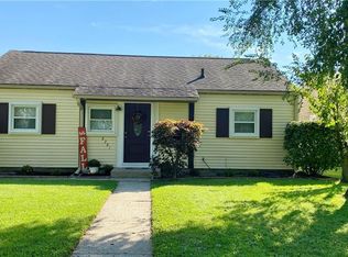 2221 Pennsylvania St, Columbus, IN 47201