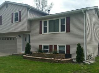 1153 E Gore Rd, Erie, PA 16504