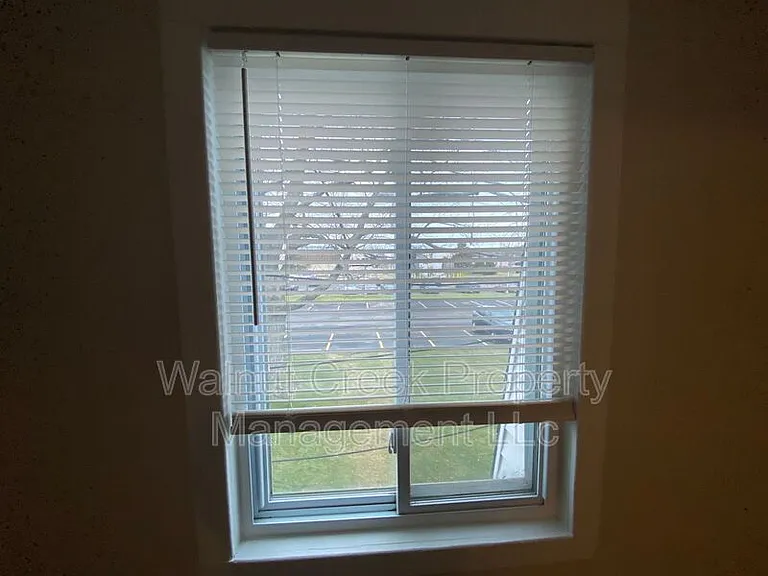 5520 Beavercrest Dr #12 — Photo 25