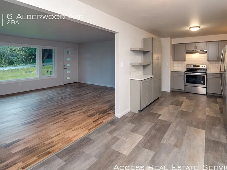 2916 Alderwood Ave — Photo 8