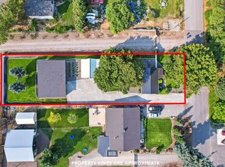 5325 N Vincent Rd, Newman Lake, WA 99025