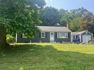 64 Fox Hill Rd, Springfield, MA 01118