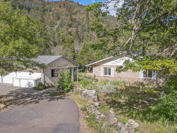 50 Jordan Rd, Douglas City, CA 96024