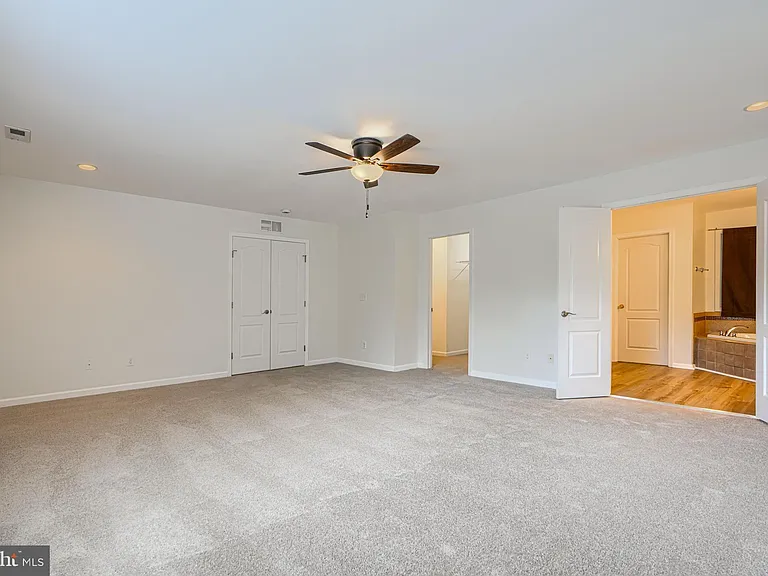 605 N Paradise Rd — Photo 31
