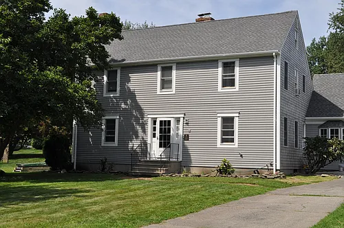 124 Woodland Dr Photo 1