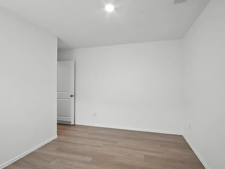 8807 Bar Harbor Dr — Photo 17