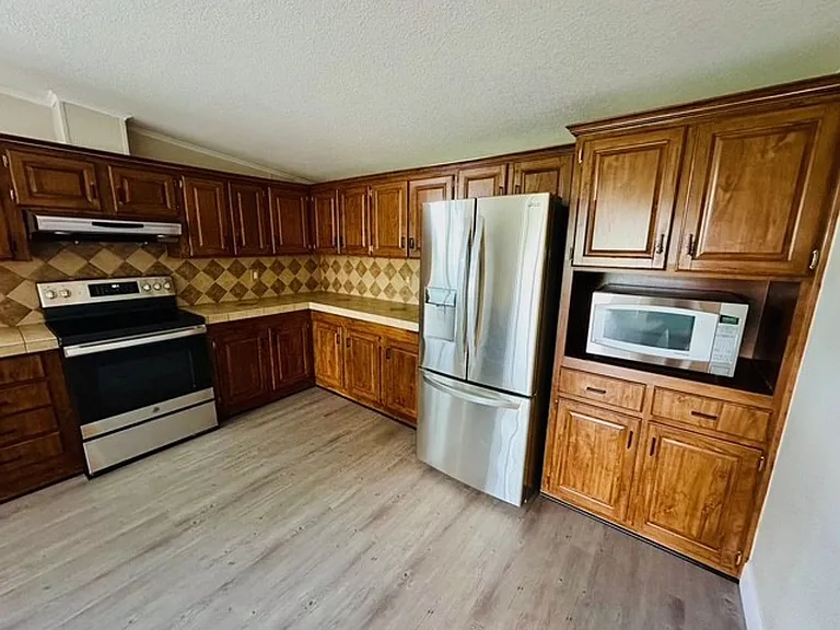 6814 Redwing Rd — Photo 20