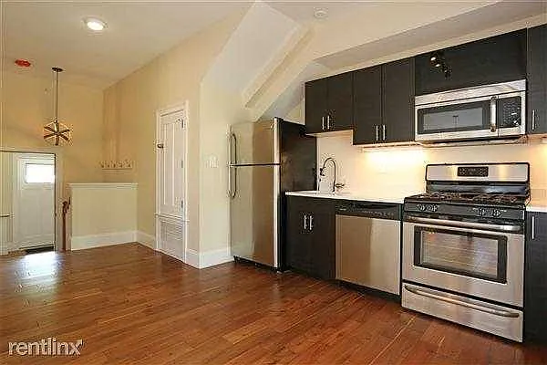 2 bed, $2,800 — Photo 2
