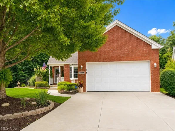 12546 Woodberry Ln, Strongsville, OH 44149