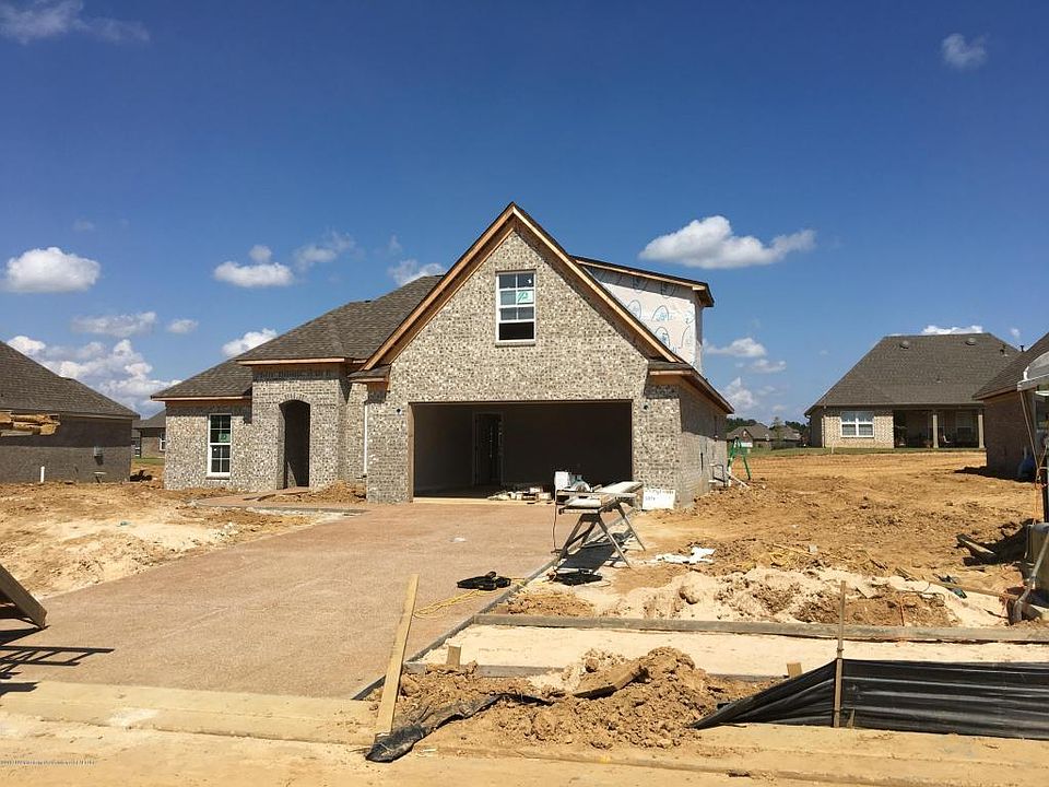2nd image of 3176 Bramblewood Dr S
