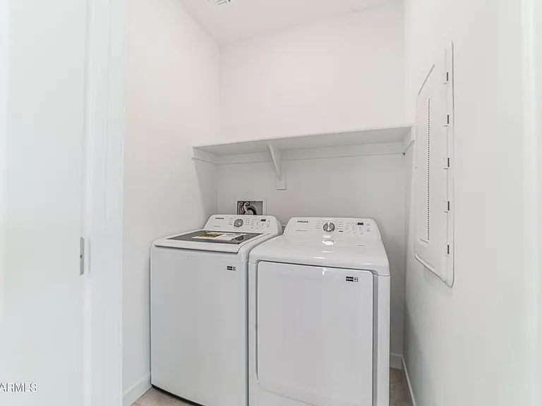 15085 W Desert Bloom St — Photo 9