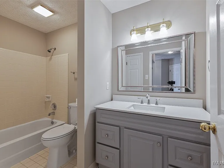 1703 Pebble Creek Dr — Photo 9